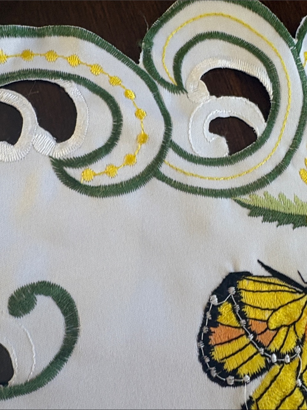 Embroidered Butterfly & Floral Tablecloth - Picture 6 of 7